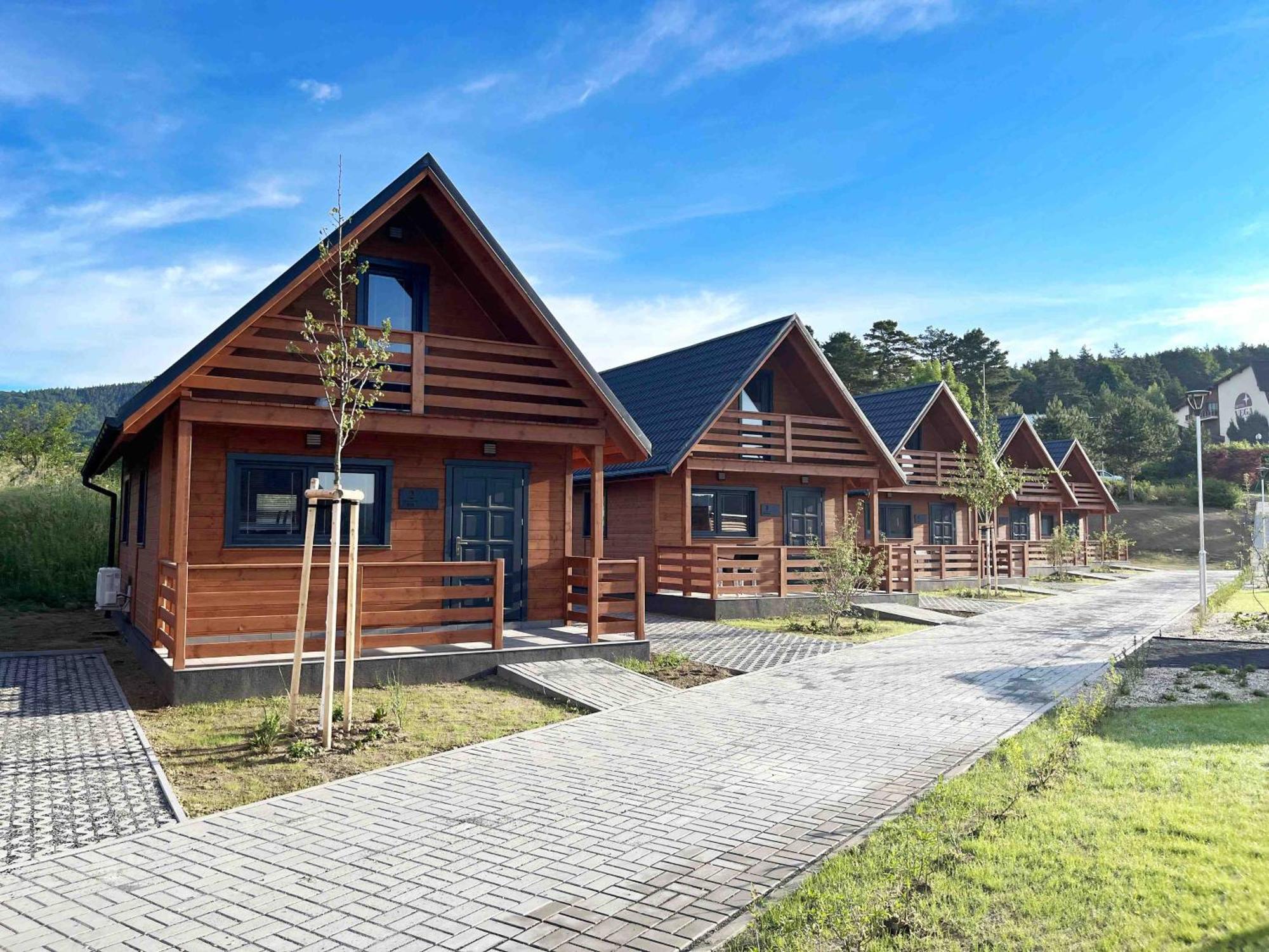 Hotel Vega Luhacovice Exterior photo